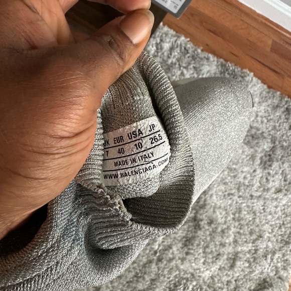 Balencienga shoe wore it once.. - Picture 5 of 12